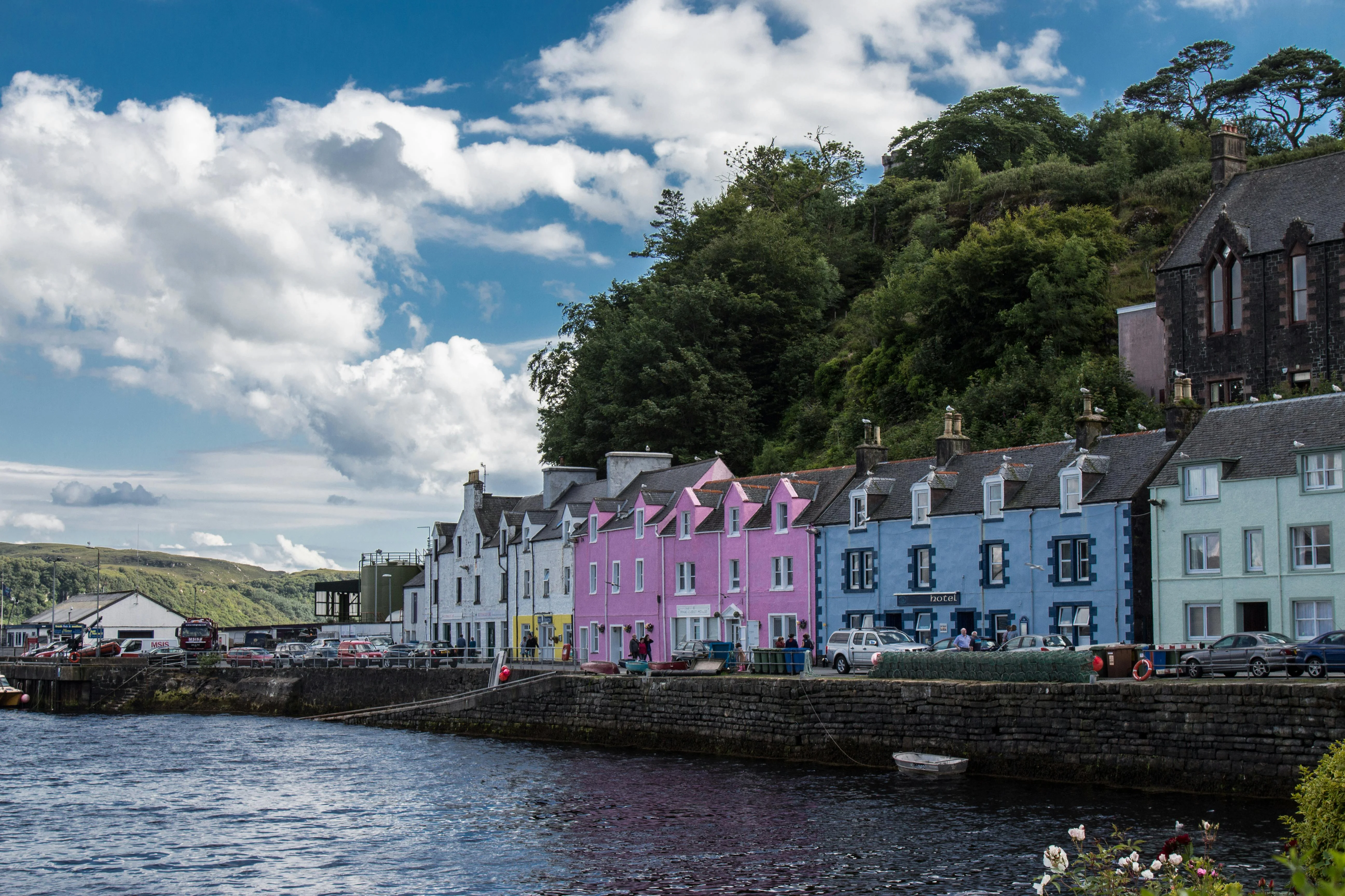 Portree Isle of Skye harbour Scotland 波特里天空島港口蘇格蘭